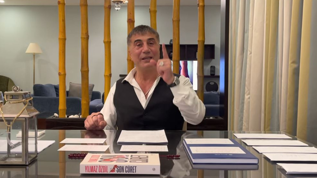 “Sedat Peker zaten bilinen şeyleri anlatıyor” diyenlere çok sinirlendi! Yılmaz Özdil'den maskeli muhalif isyanı