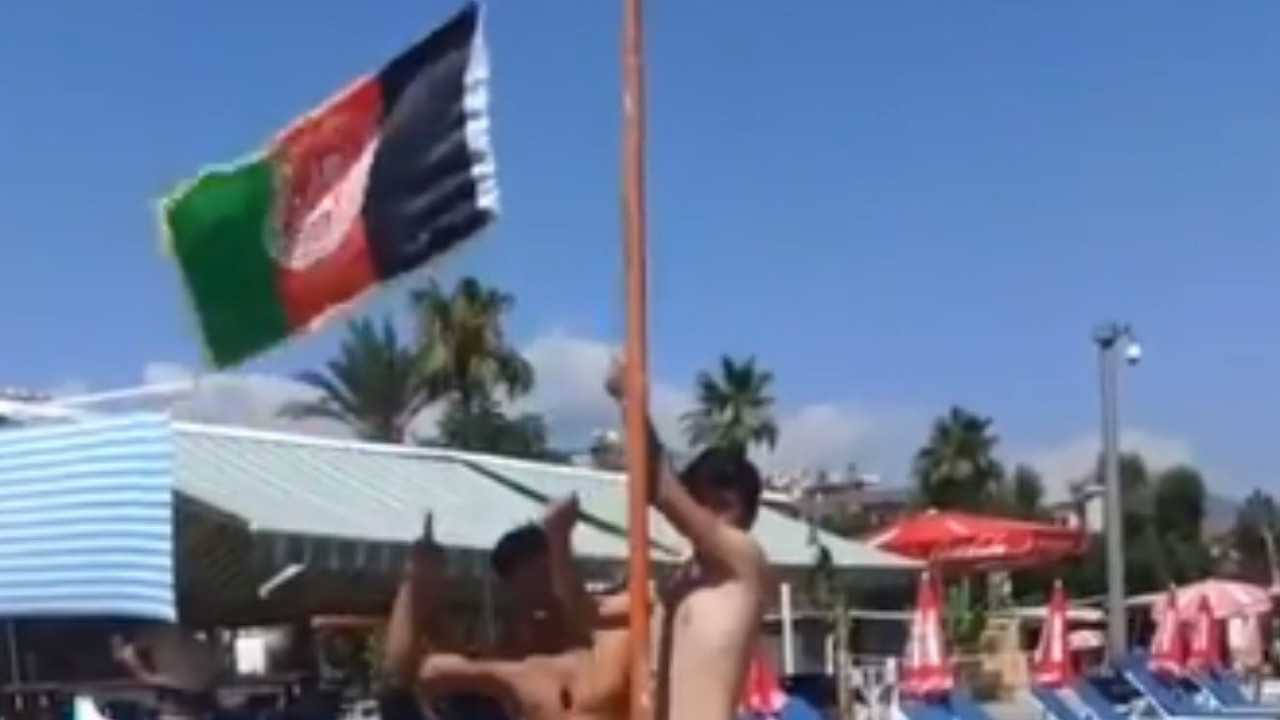 Antalya Valiliği'nden Afgan Bayrağı açıklaması