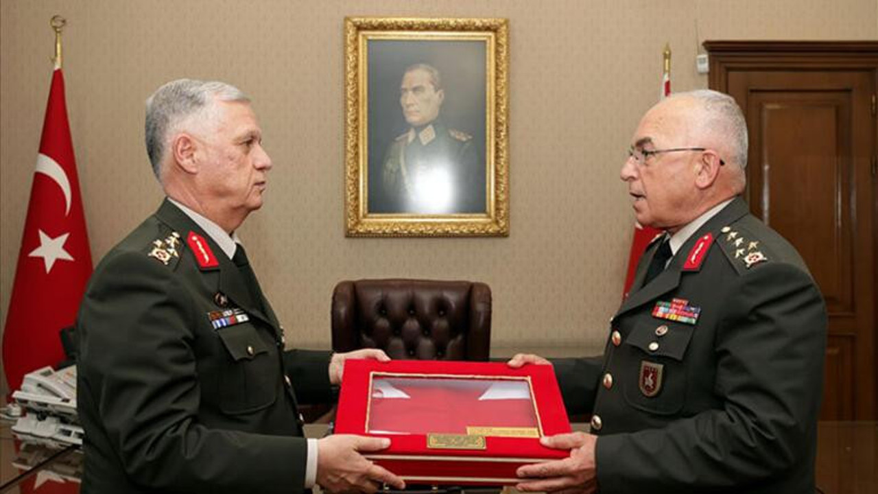 Kara Kuvvetleri Komutanlığı’nda ’devir-teslim’ töreni