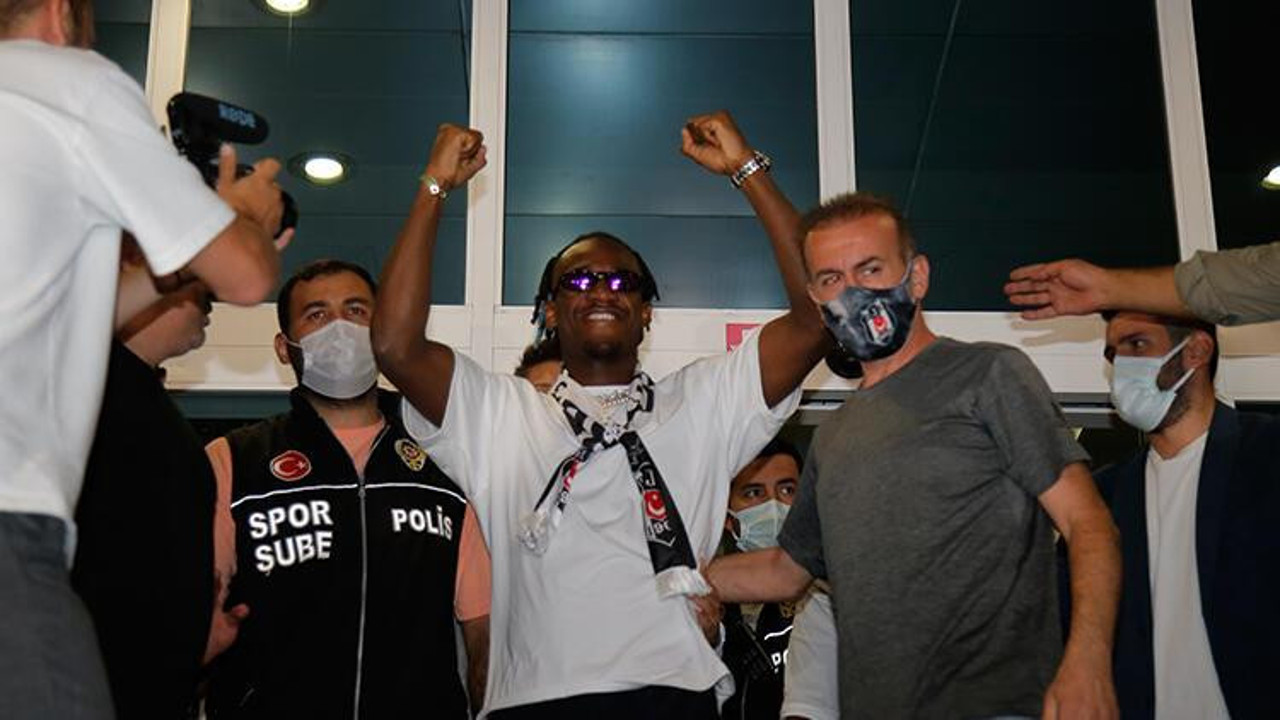 Beşiktaş'ın yeni golcüsü Batshuayi, İstanbul'a geldi