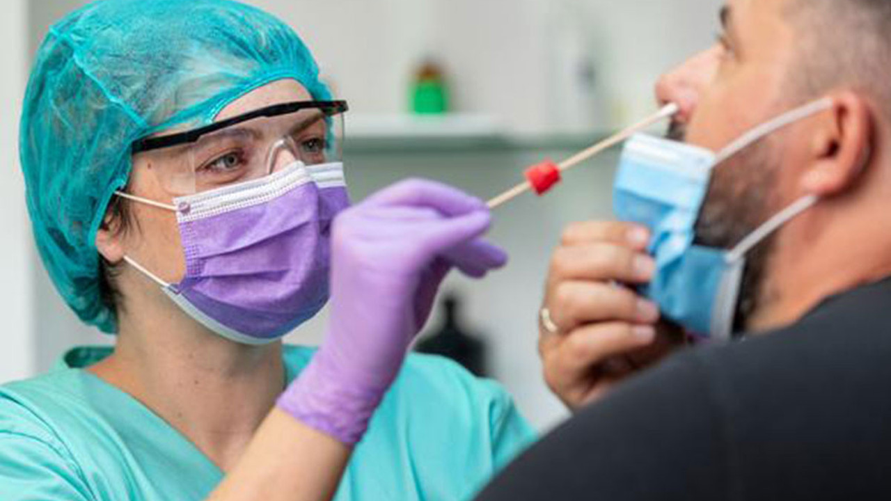 PCR testi zorunluluğuna bir tepki de Eğitim Bir-Sen’den geldi