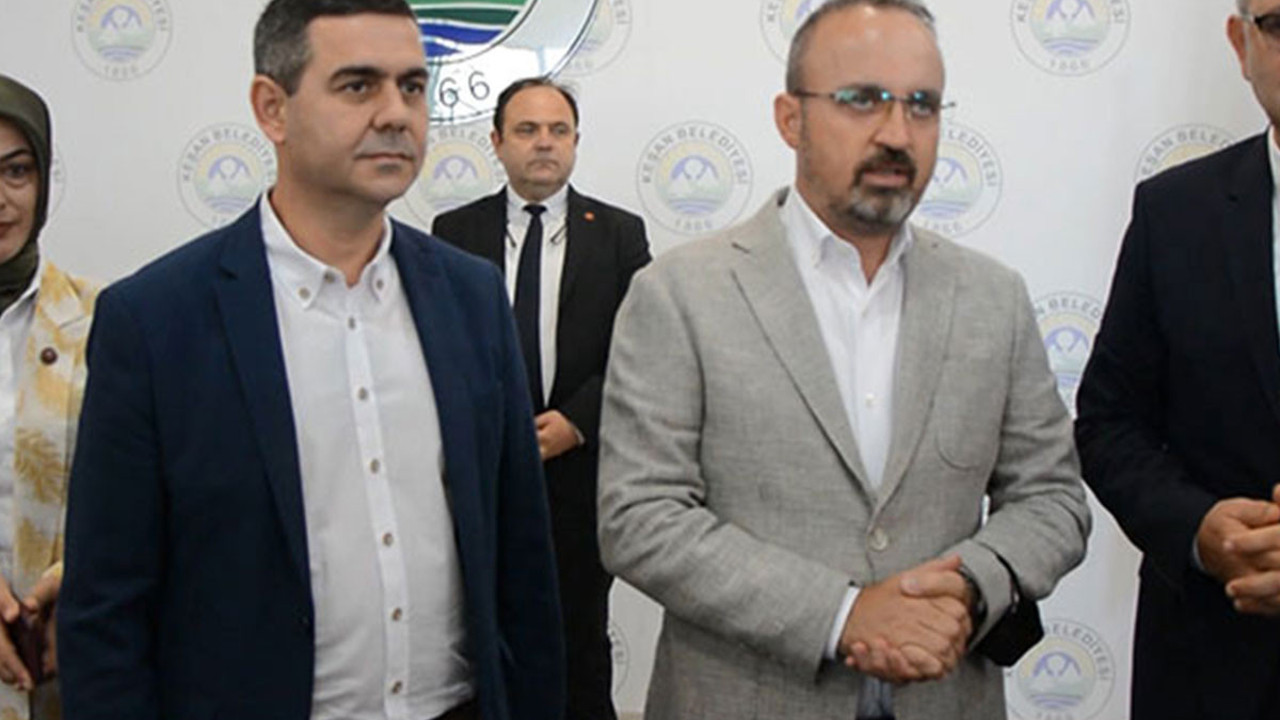 AKP'den göçmen açıklaması: Türkiye’nin huzurunu bozacakmış gibi değerlendirmeyin