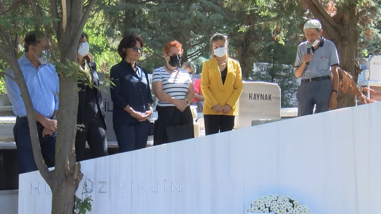 Huysuz Virjin mezarı başında anıldı
