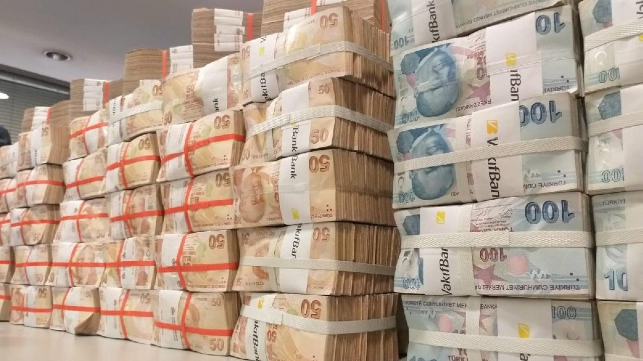 AKP, 80 yıllık borcun yedi katını 19 yılda biriktirme ‘başarısı’ gösterdi