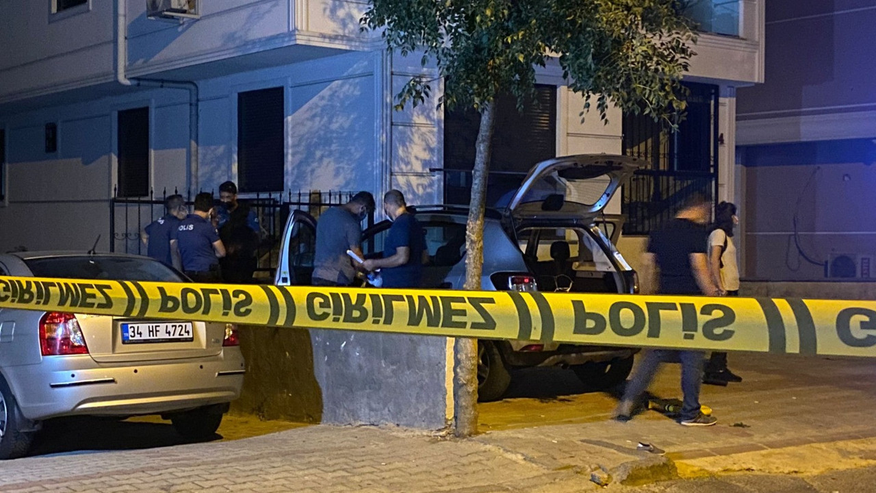 Kartal'da anne ve kızı evlerinde bıçaklanarak öldürülmüş halde bulundu