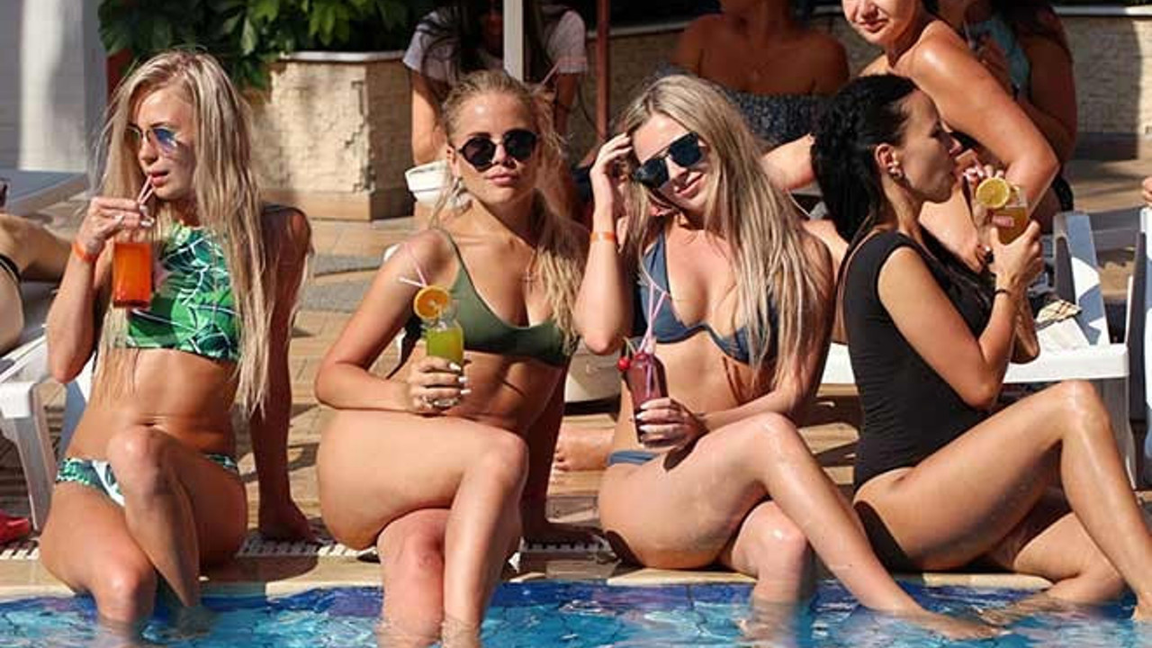 Turizm sektörüne sert darbe!