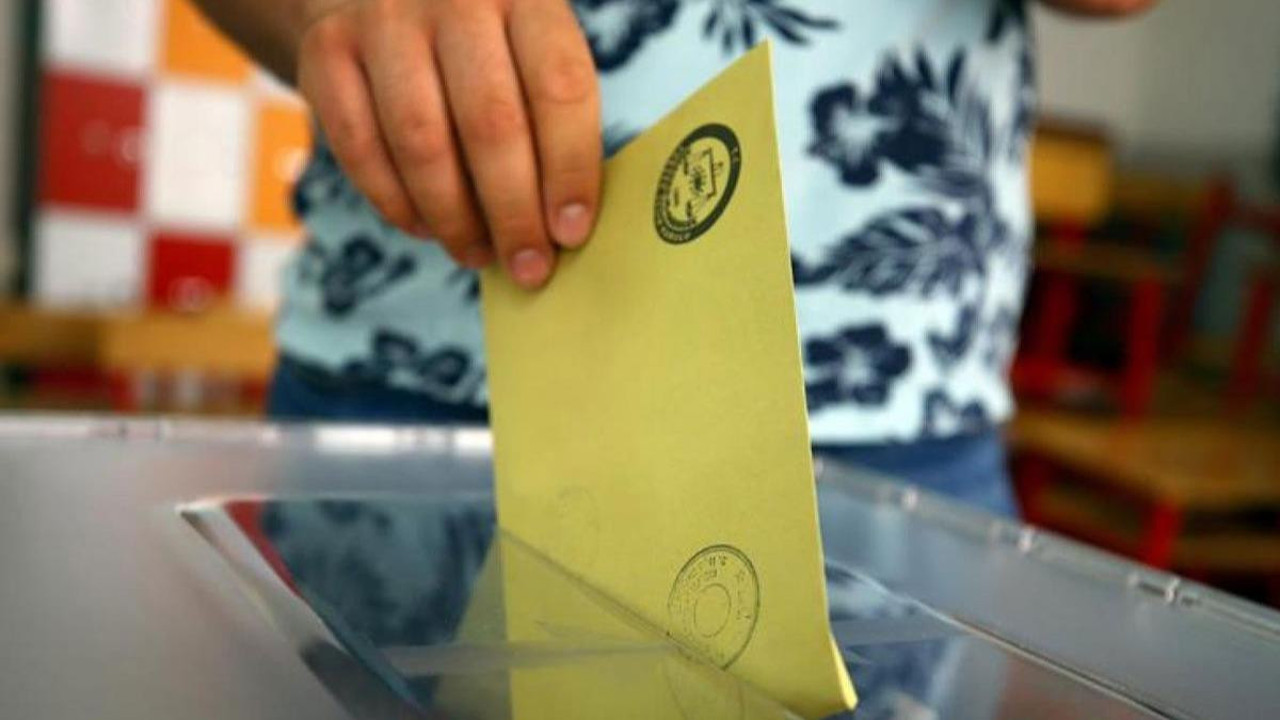 İktidarın MHP ve HDP'yi kurtarma planı