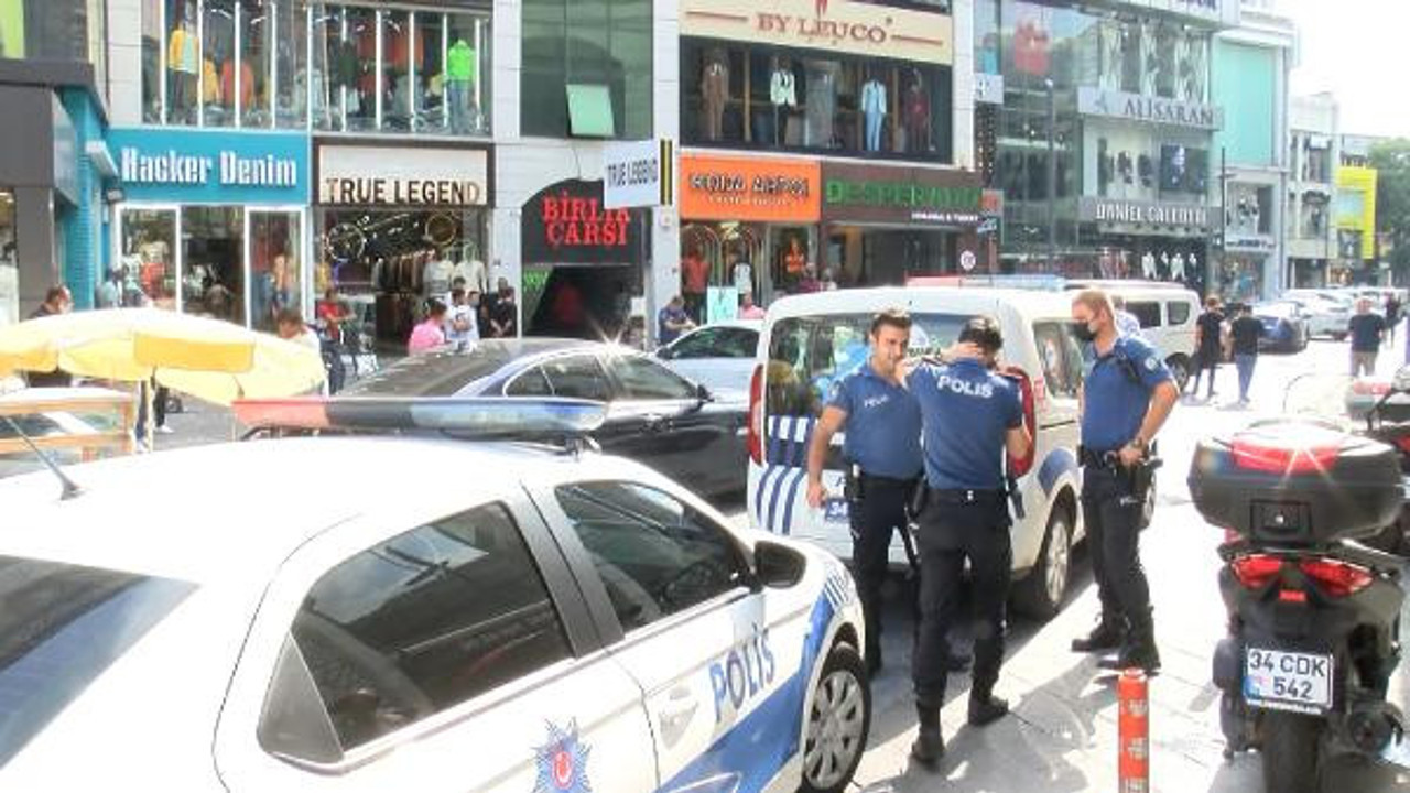 Satırlarla birbirlerine saldırdılar. Ortalık bir anda karıştı