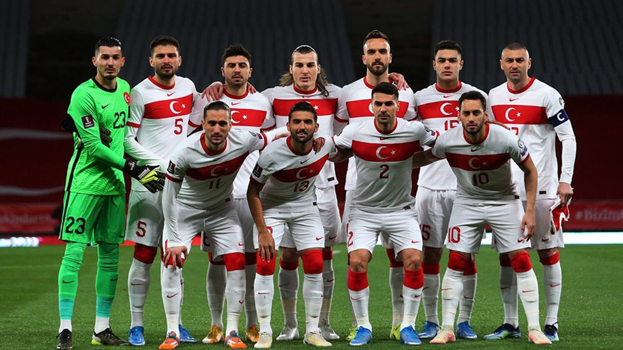 Milli Takım'a şok! 4 milli futbolcu forma giyemeyecek