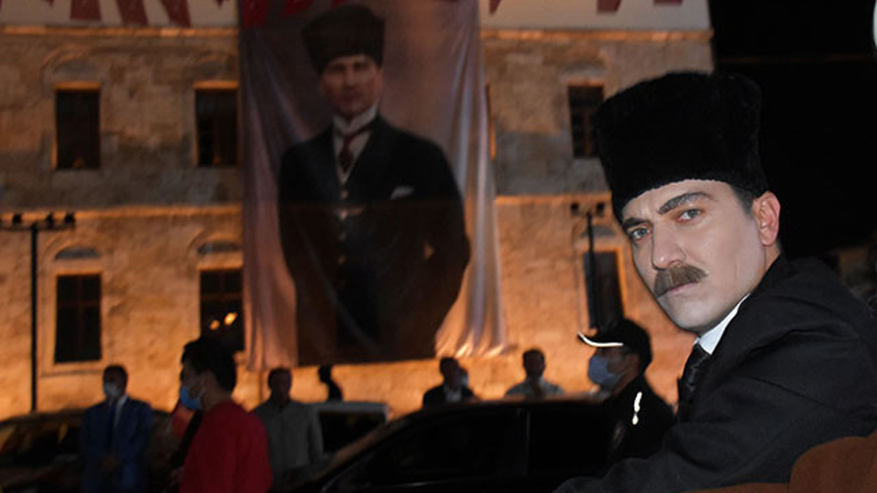 Atatürk'ün Sivas'a gelişi, temsili olarak canlandırıldı