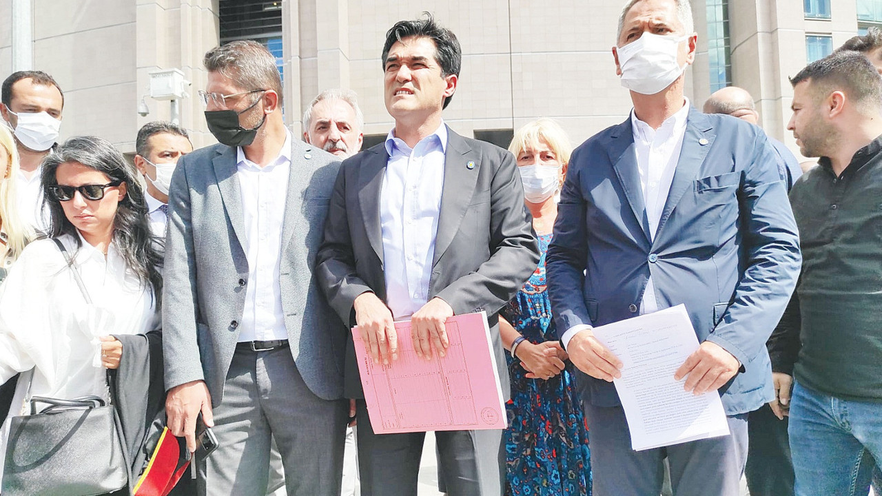 FETÖ yüzsüzlerine suç duyurusu yağdı