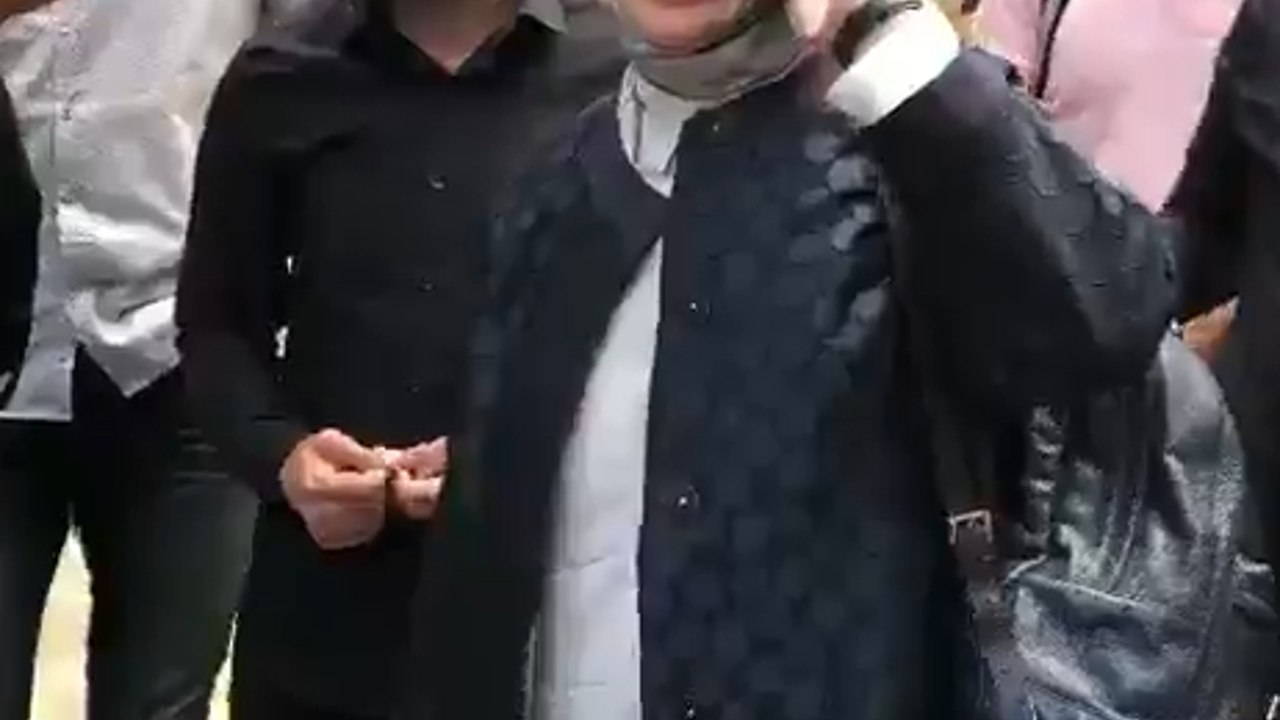 Özlem Zengin Erdoğan’ı aradı “sizin için bestelendi” dedi ama hangi meşhur şarkıdan çalıntı çıktı