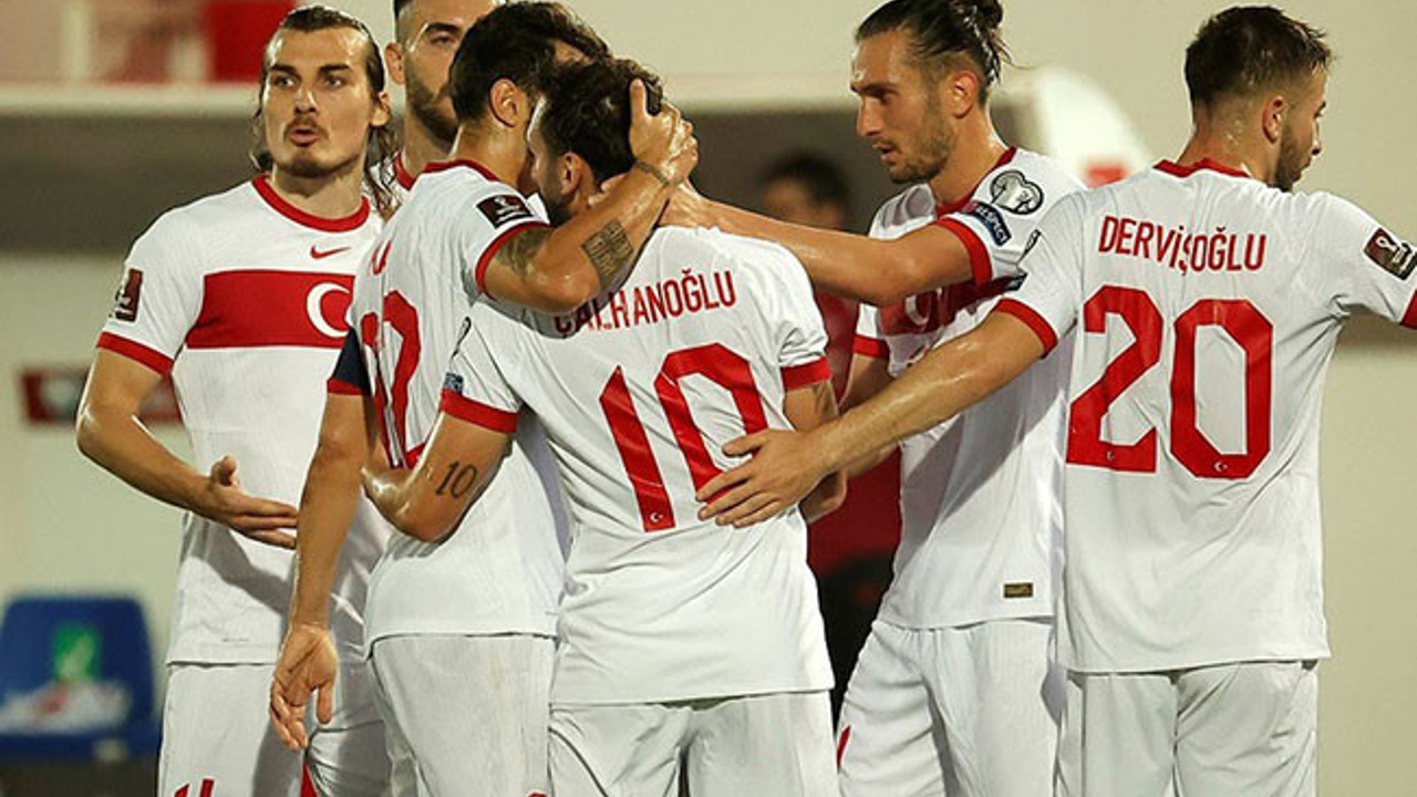 Hollanda-Türkiye maçının muhtemel 11'leri