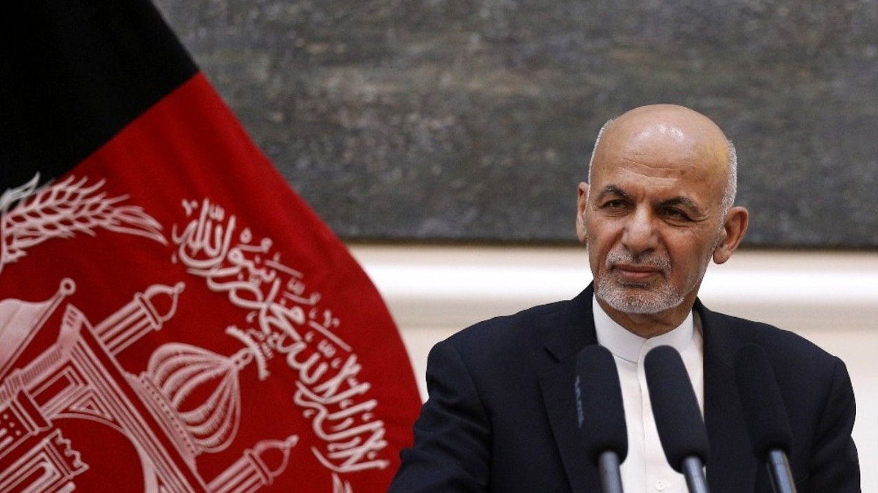 Afganistan Cumhurbaşkanı Eşref Gani 24 gün sonra ülkeden neden kaçtığını açıkladı