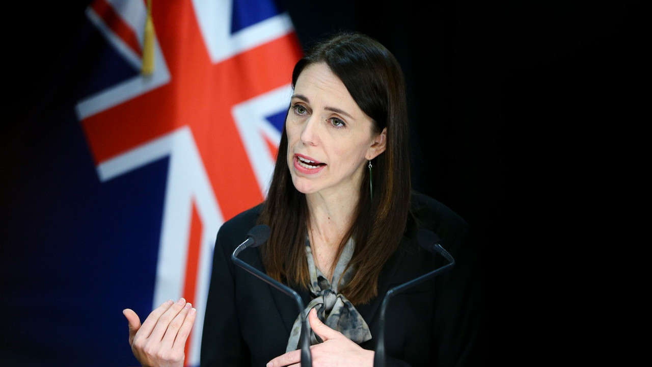 Gazetecinin sorusuna hazırlıksız yakalandı! Yeni Zelanda Başbakanı Ardern'den ilginç seks tavsiyesi