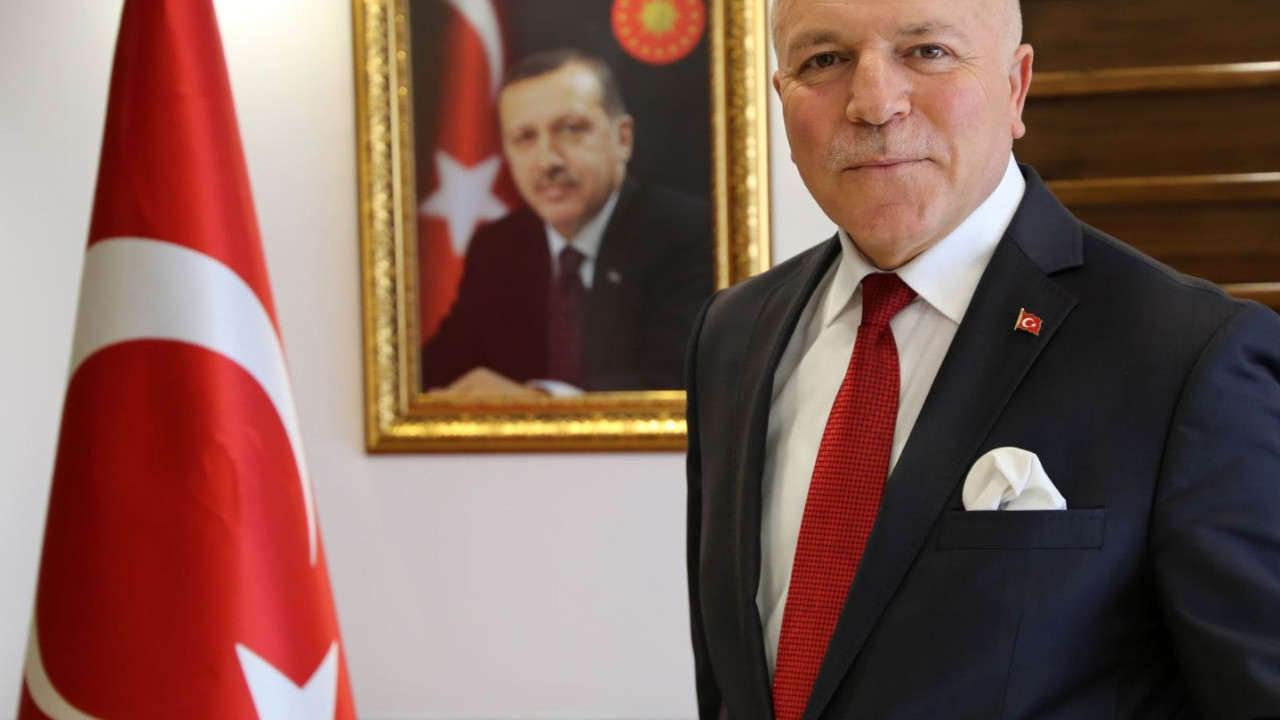 AKP’li Belediye Başkanı canlı yayında İYİ Parti İl Başkanı’na küfür etti