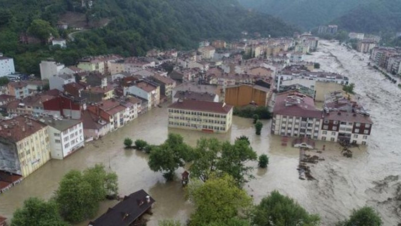 Süleyman Soylu Karadeniz'deki selin faturasını açıkladı