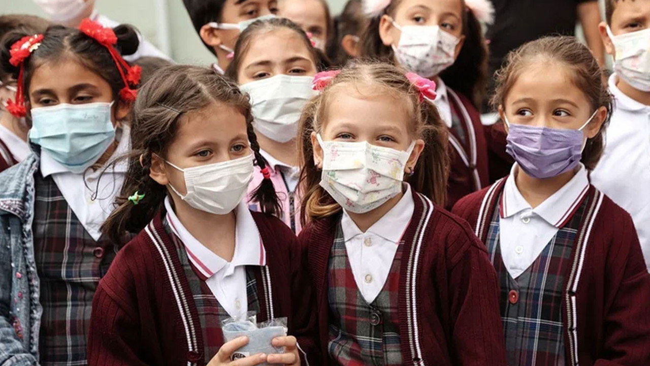 MEB’den öğrenciler için PCR testi açıklaması