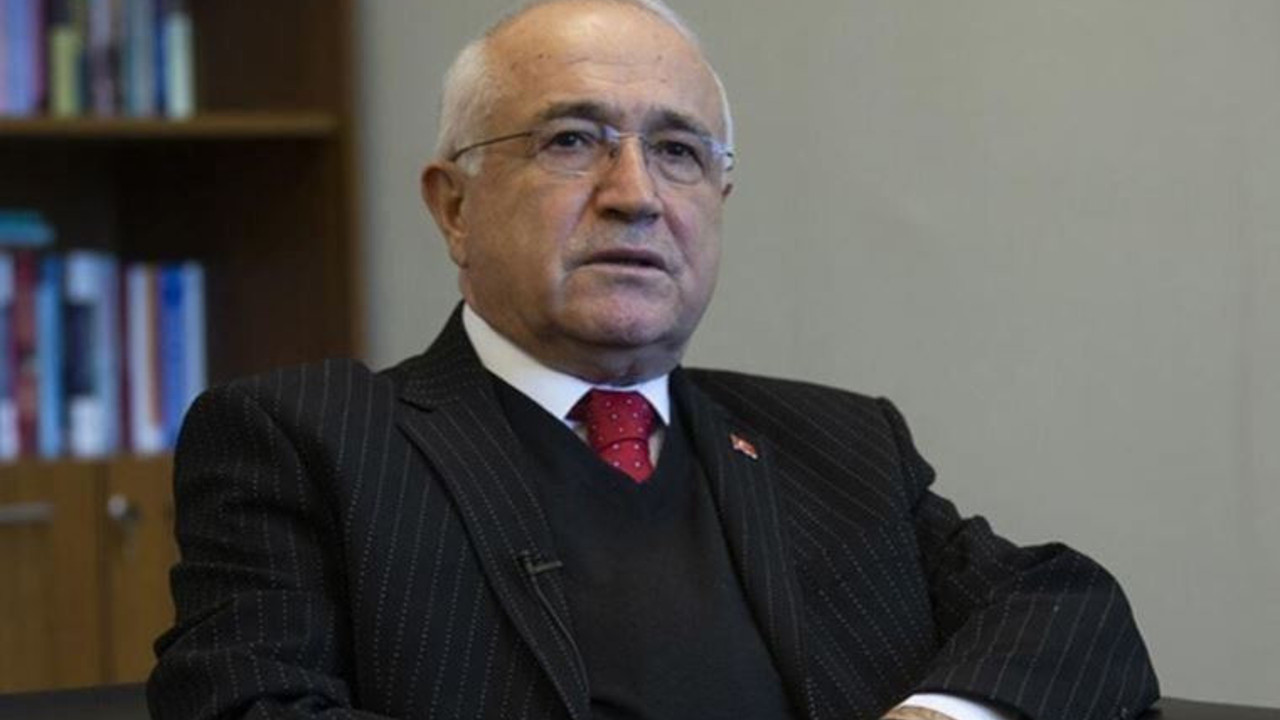 Cemil Çiçek’ten Saray’a bir aykırı çıkış daha