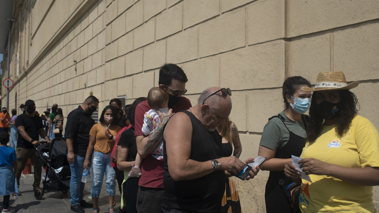 Brezilya'da korona kaynaklı can kaybı artıyor