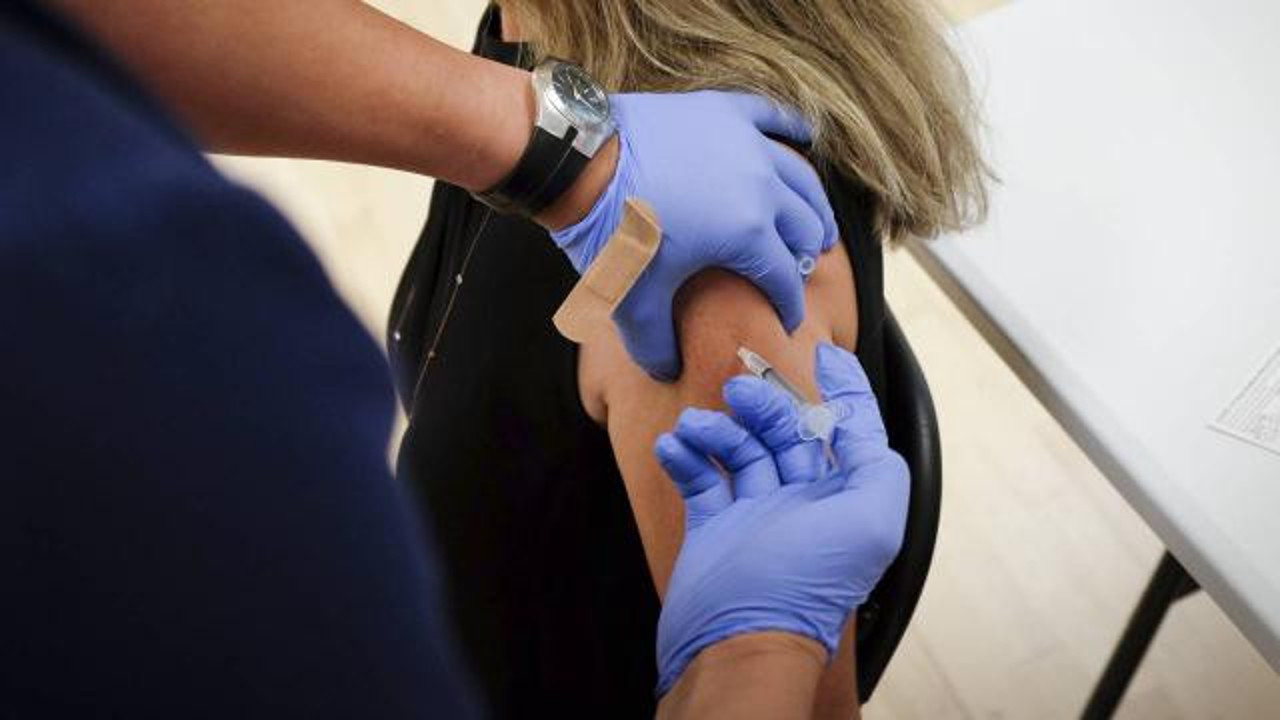 ABD ‘aşı olmayanı’ ülkeye almayacak