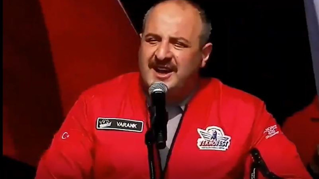 Ay'a sert inişten sonra Bakan Varank başka türlü uçtu: Herkes uçan arabamızı konuşacak