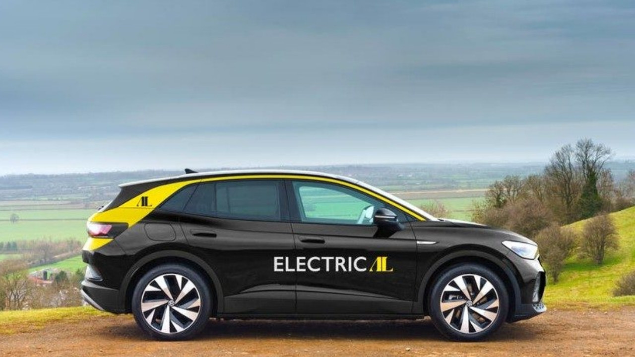 Uber’in büyük rakibinden elektrikli otomobil hamlesi