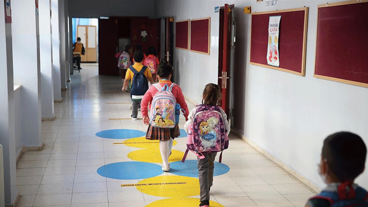 Anaokul ve ilkokullara yeni ders