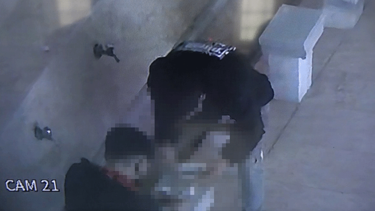 Camide uyuşturucu kullanırken yakalandılar