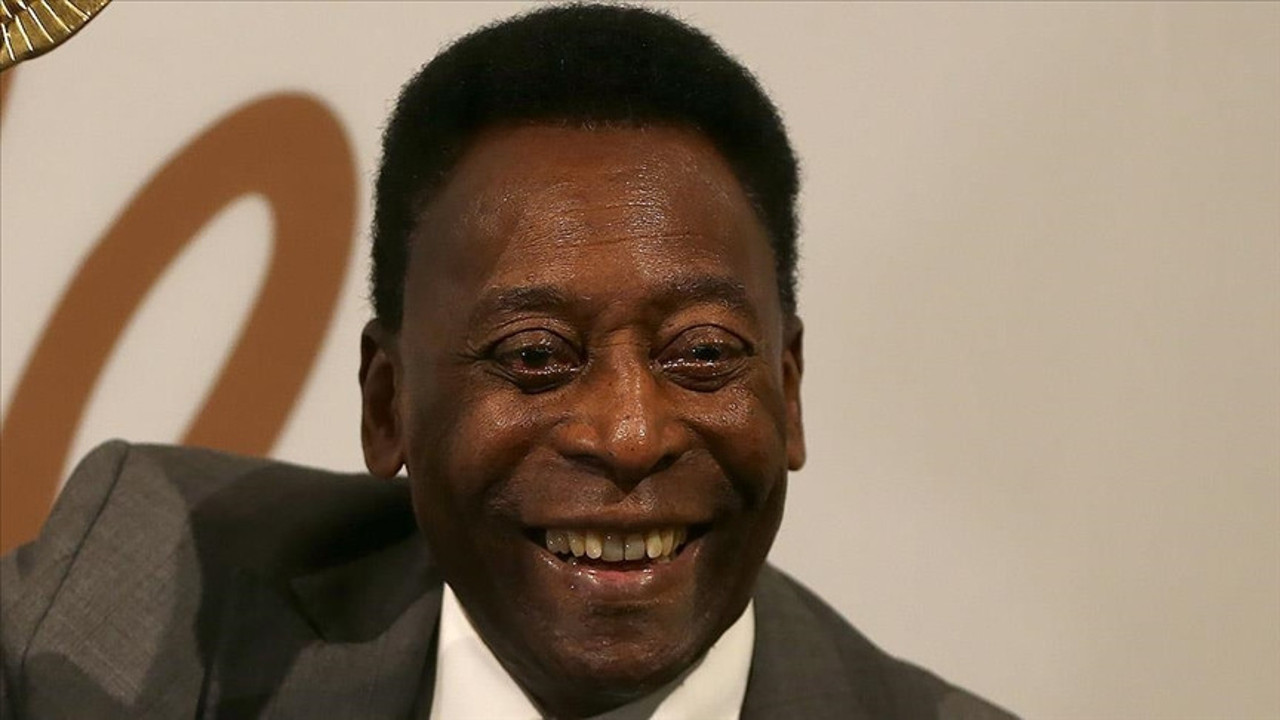 Efsane futbolcu Pele taburcu edildi