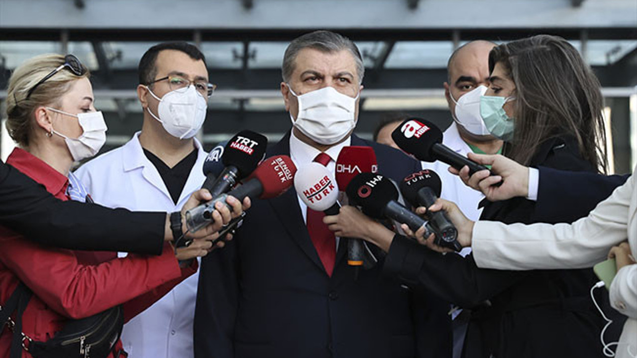 Fahrettin Koca Oğuzhan Asiltürk sorusunu böyle yanıtladı: Ailesinden izin almadan bu soruya cevap veremem