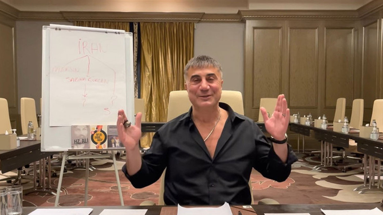 Sedat Peker Soylu için 1 Ekim’de hediyem olacak demişti. Herkes açıklamaya odaklandı