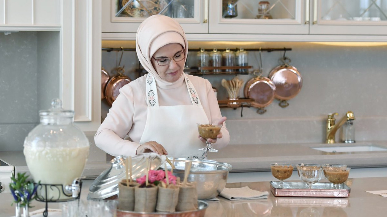 Emine Erdoğan'dan vatandaşa mango tasarrufu önerisi