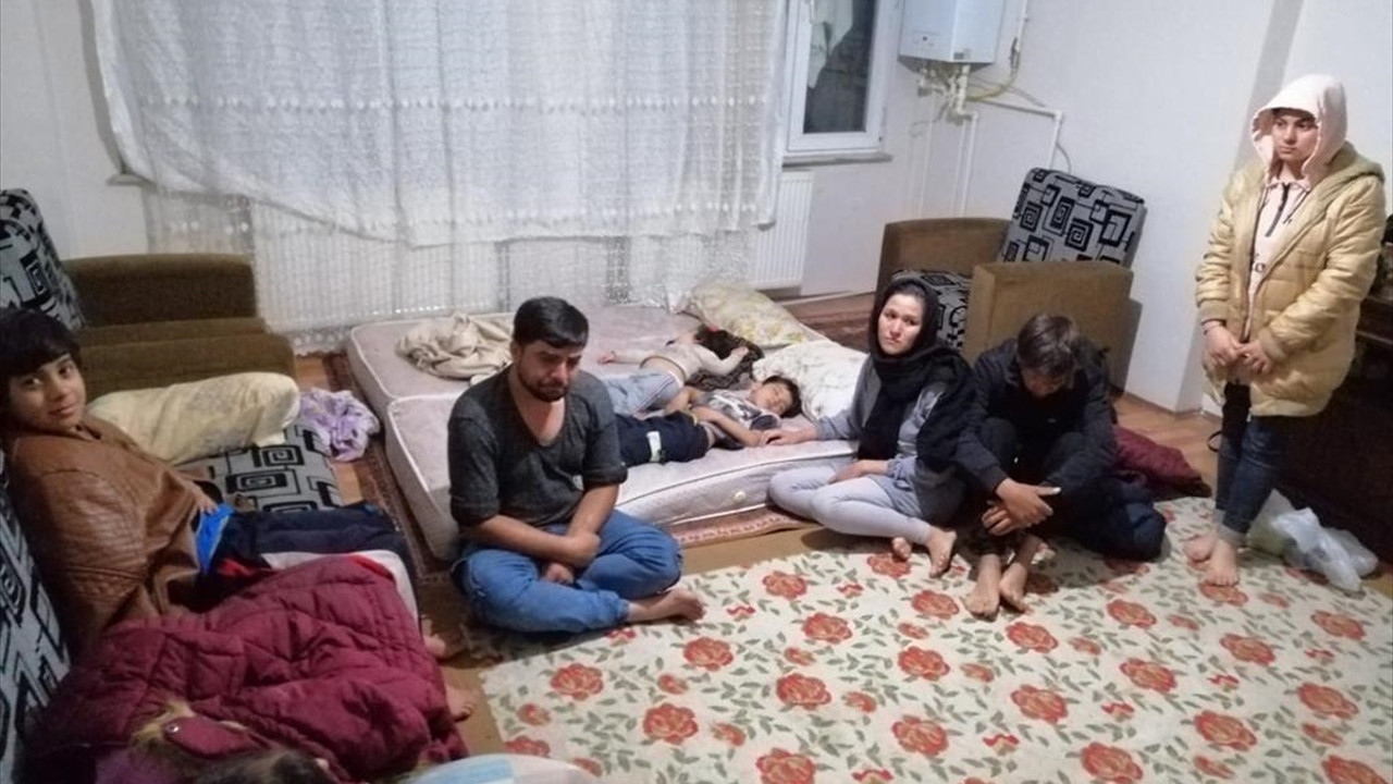 Van'da 10 kaçak göçmen yakalandı