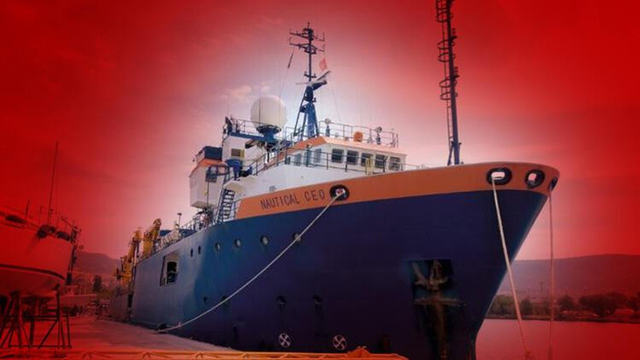 Türk gemileri müdahale etti. Akdeniz'de sular ısınıyor