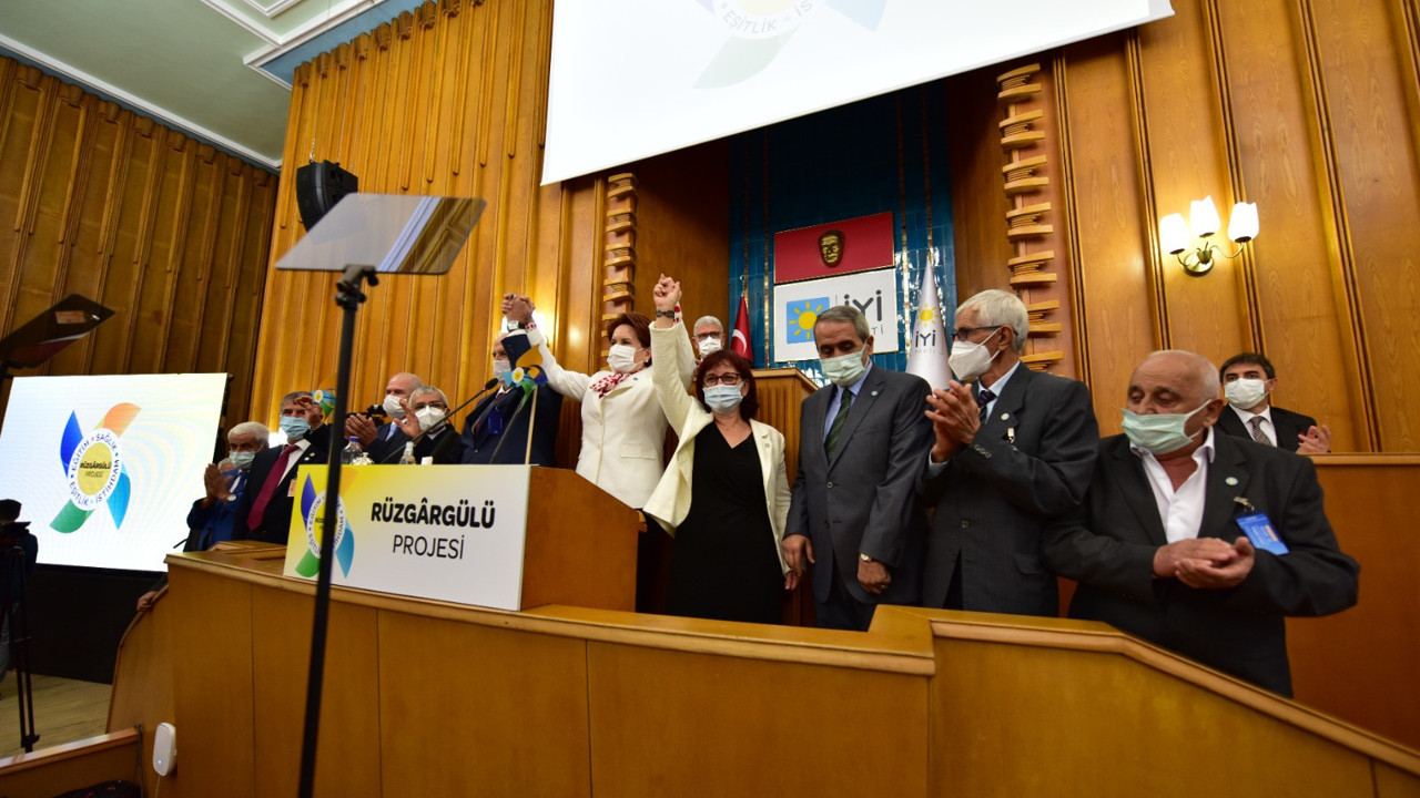 Manisa’da İYİ Parti’ye teveccüh çığ gibi büyüyor