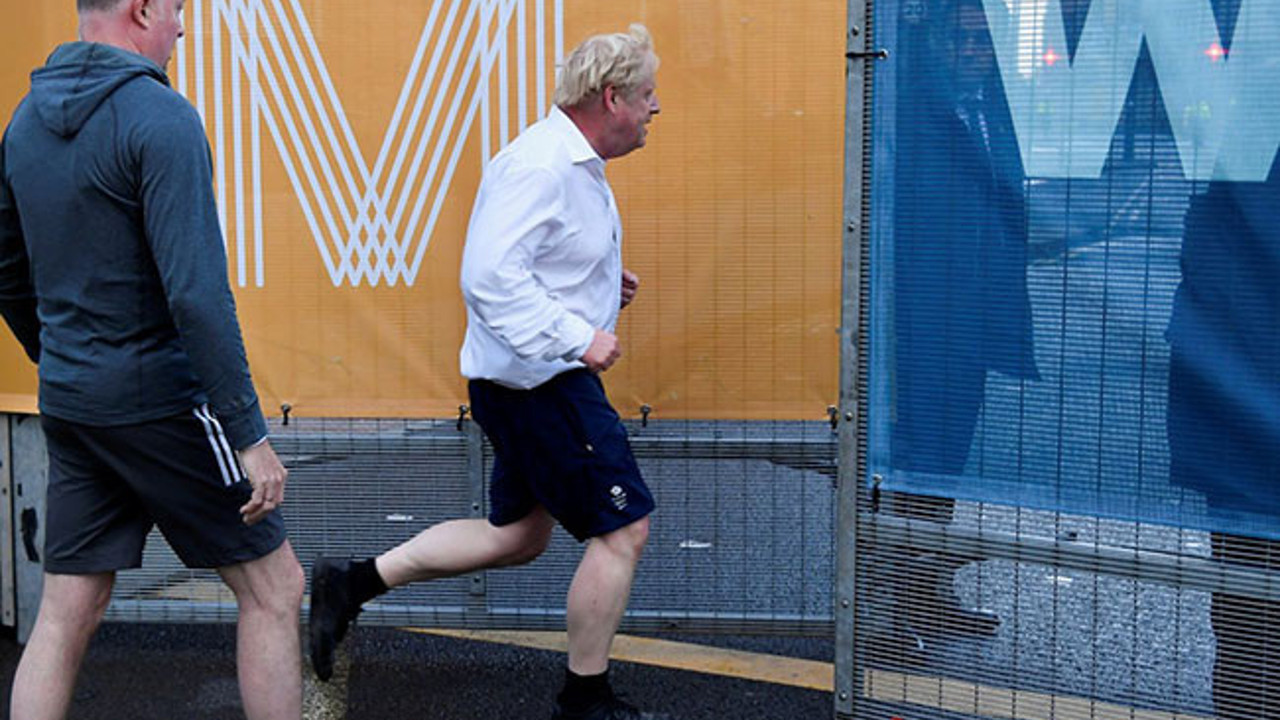 İngiltere, Boris Johnson'ın bu görüntülerini konuşuyor