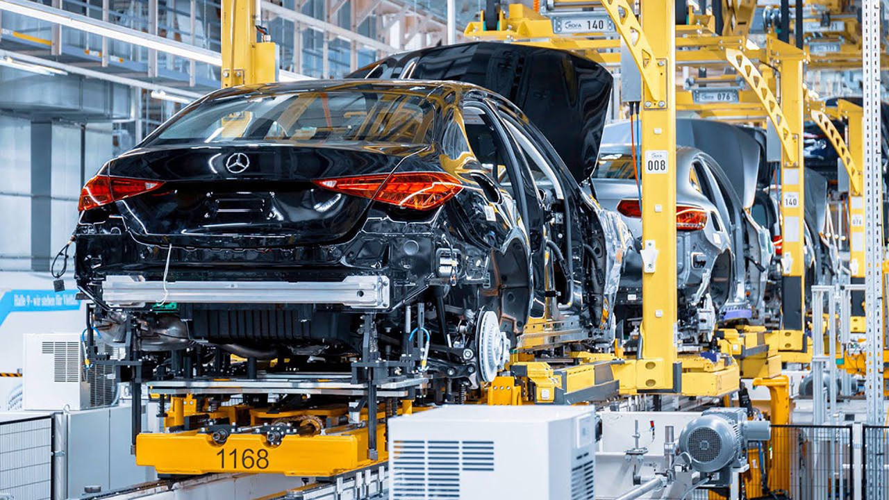 Mercedes’i de kriz vurdu. Dev marka büyük tehlikeyle karşı karşıya