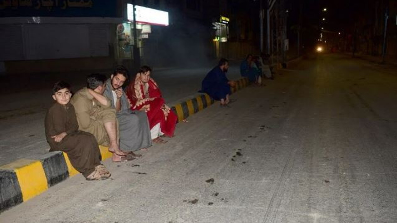 Pakistan’da deprem. Çok sayıda ölü ve yaralı var