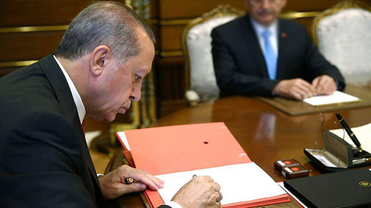 Sonuçlardan sonra teşkilatlara acil koduyla mesaj gitti! AKP'nin sır gibi sakladığı anket