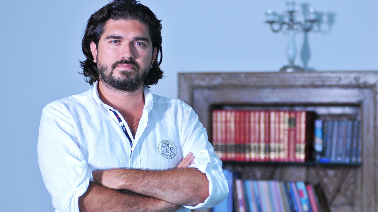 Rasim Ozan Kütahyalı için “Vasat müptezel” demişti. Kırmızı Kedi Yayınevi'nin sahibi Haluk Hepkon'un savunması tarihe geçti