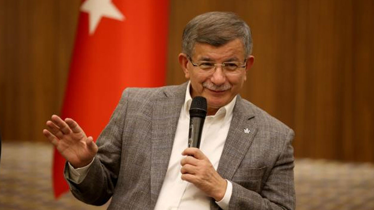 Davutoğlu Kayseri'de gençlerle buluştu