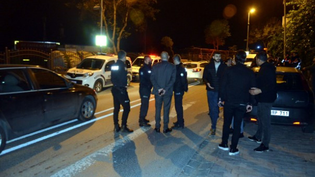 'Dur' ihtarına uymayan araçtan ateş açıldı