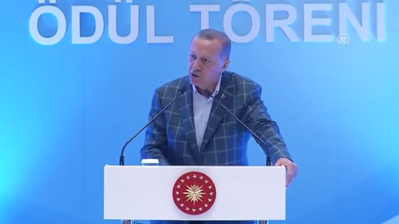 Dolar 9 TL'yi geçti. Erdoğan'ın sözleri yeniden gündem oldu