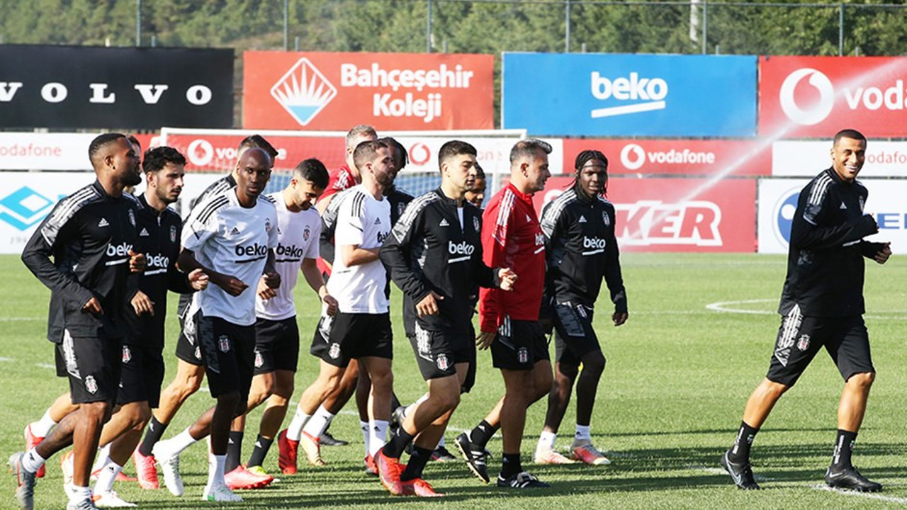 Beşiktaş'ta beş isim Başakşehir'de yok