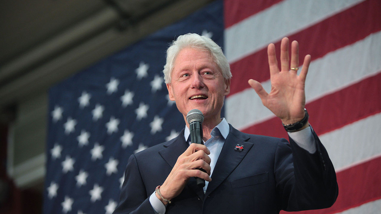 ABD eski Başkanı Bill Clinton hastaneye kaldırıldı
