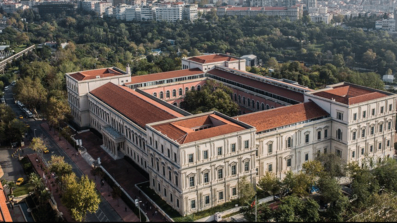 Hayali rektör yardımcısını Sayıştay ortaya çıkardı. İmzası var kendisi yok