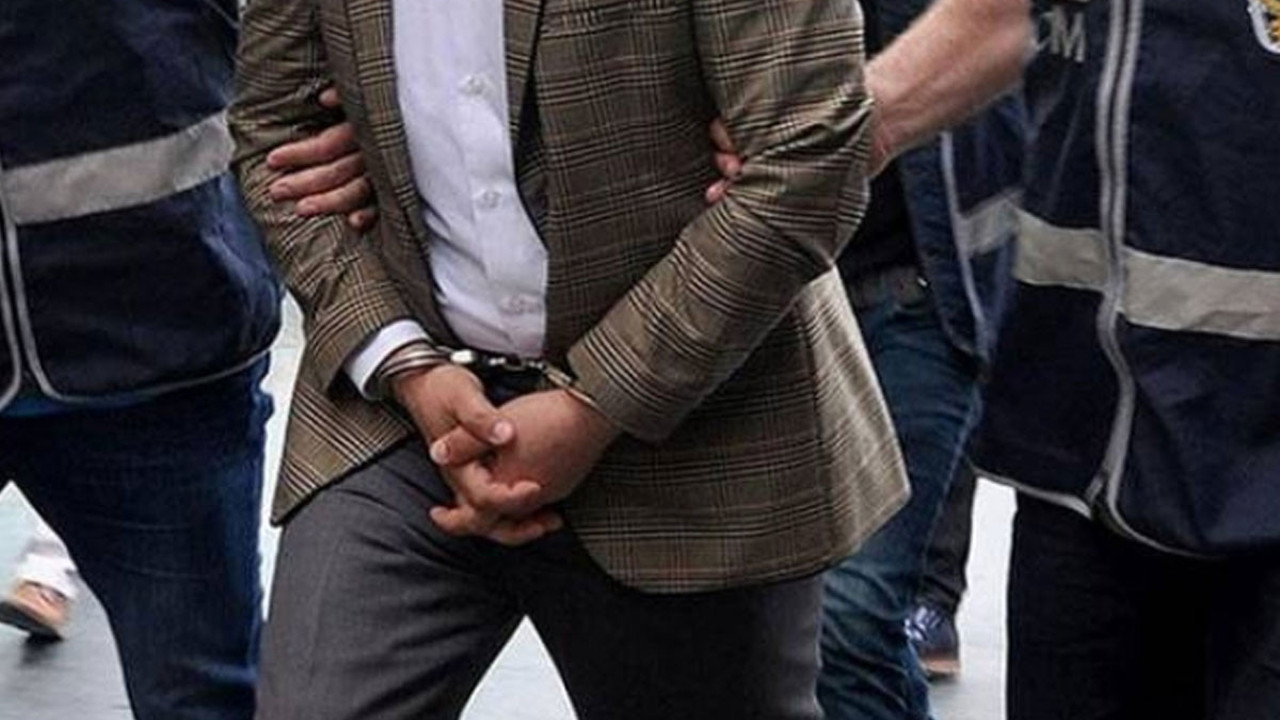 Eski kaymakam sahte paradan tutuklandı