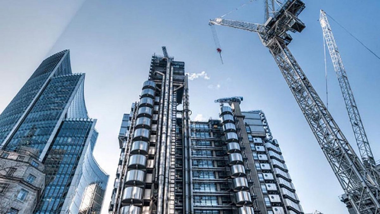 Dünya emlak devi Evergrande'ye darbe üstüne darbe. 1,7 milyar dolarlık satış iptal.