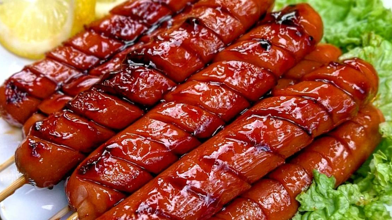 Çilek, tatlı, turşu grip ya da nezleyi besliyor hastalık süresini uzatıyor. Mutfağınıza bile sokmayın. Vücuda yararı değil zararı var